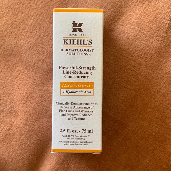 Kiehls Hyaluronic acid - Picture 2 of 4